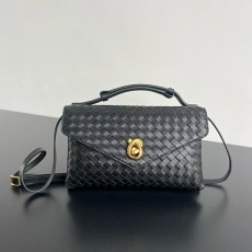 보테가베네타 우븐 디자인 플랩 클로저 핸드백 817191-2762