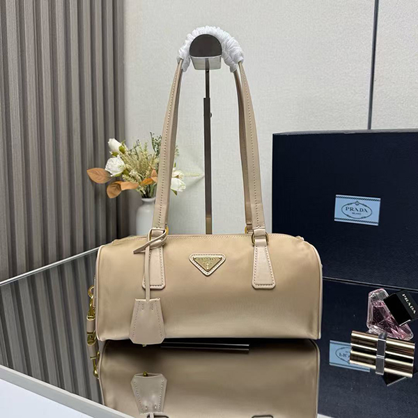 프라다 리나일론 탑 핸들 백 1BB127-2872